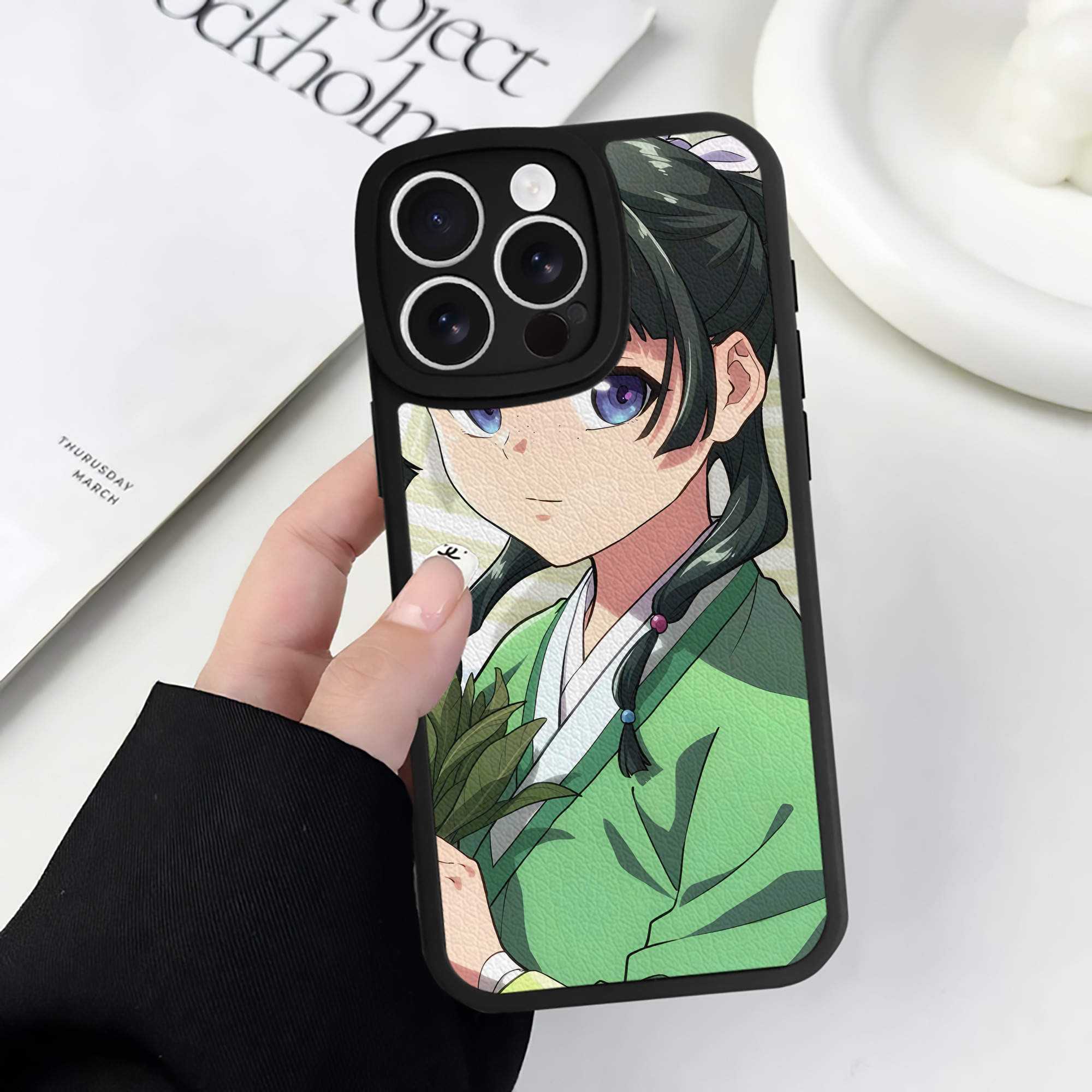 薬屋のひとりごと The Apothecary Diaries 【iPhone 16シリーズ対応】シリコンスマホケース（レザー調） 材質：シリコン